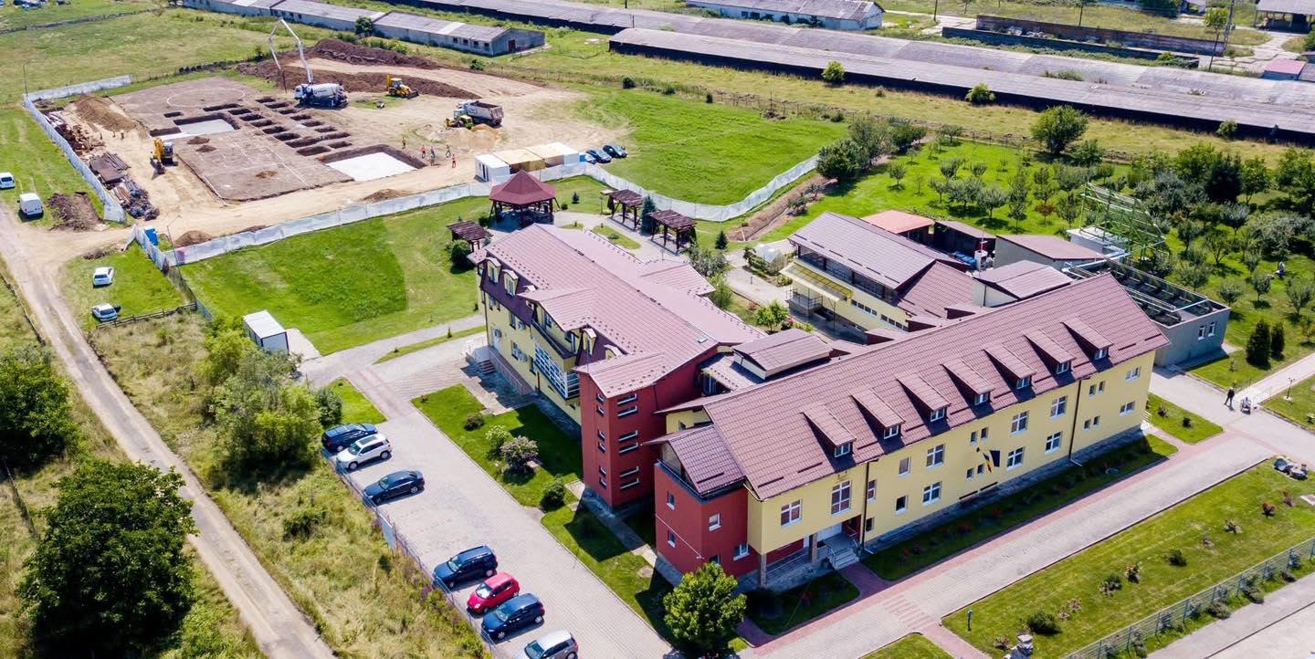 Carențele sistemului românesc de asistență medico-socială se resimt și la nivelul Sibiului | Dialog cu  Alexandru Virgil Chera, directorul UAMS Săliște