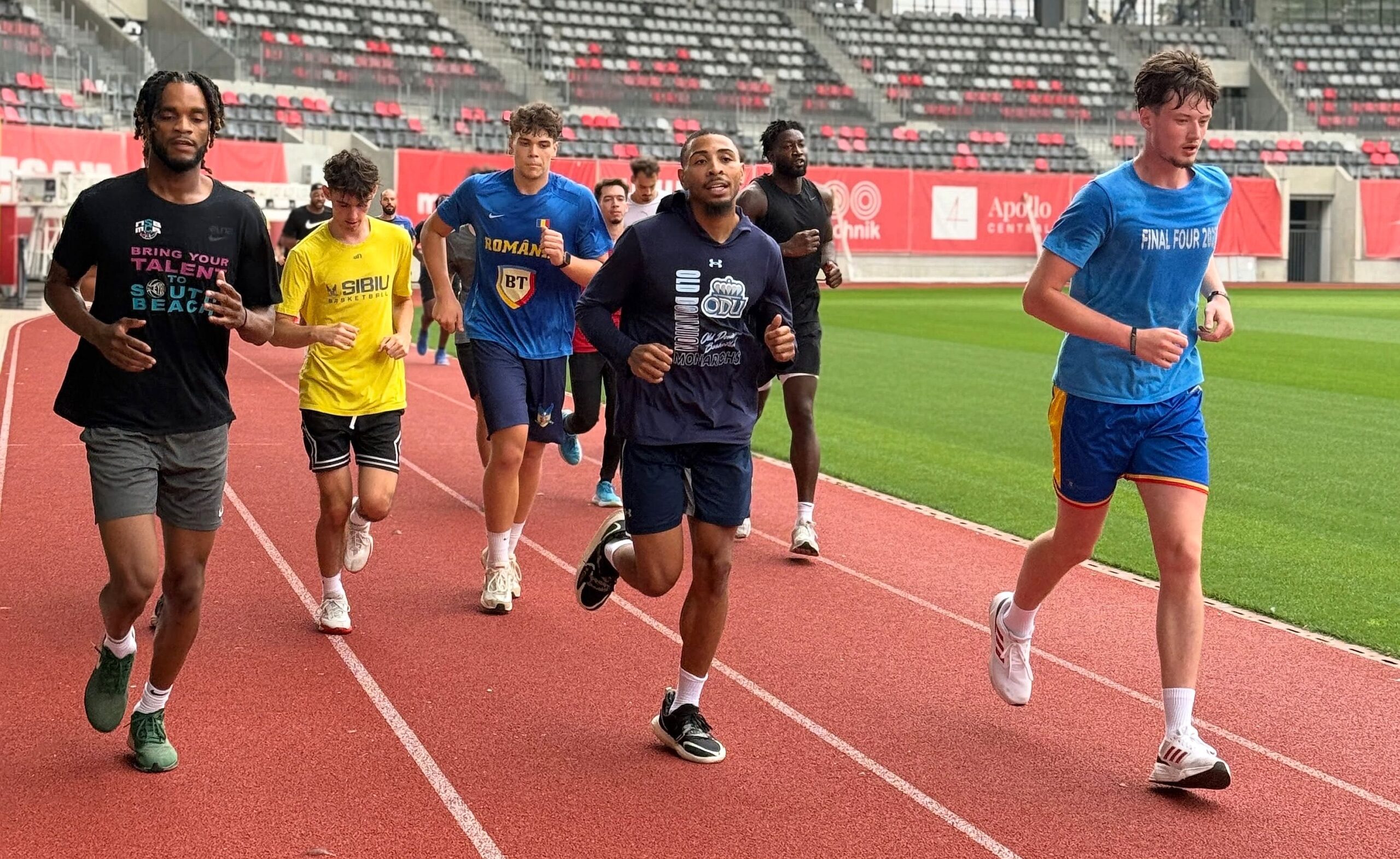 CSU Sibiu a început pregătirile pentru sezonul 2026/27 al Ligii Naţionale. ”Galben-albaştrii” rămân la Sibiu