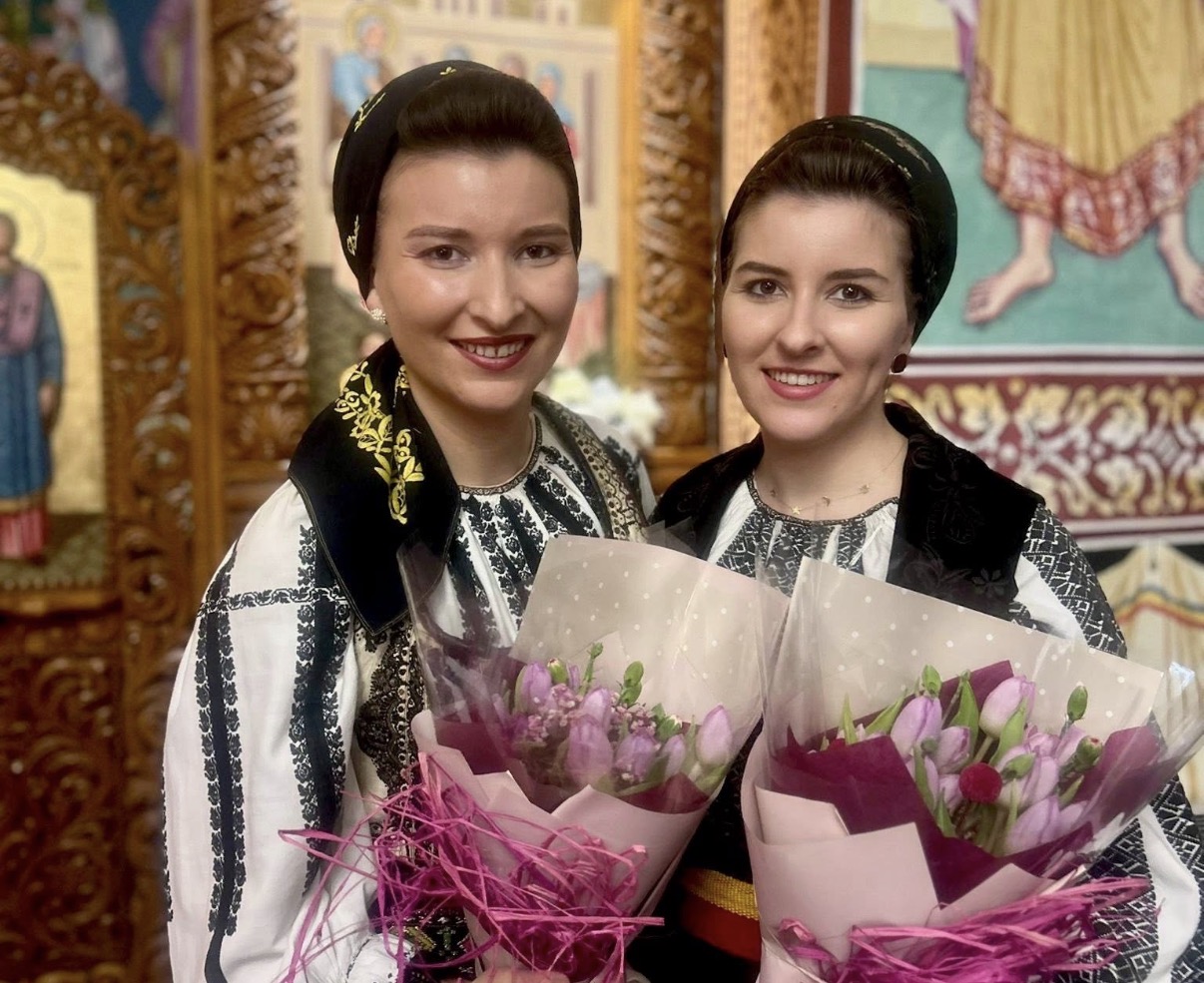 Au crescut împreună și au ajuns să împartă aceeași scenă. Bianca și Diana Crețu, surorile din Mediaș unite prin muzică