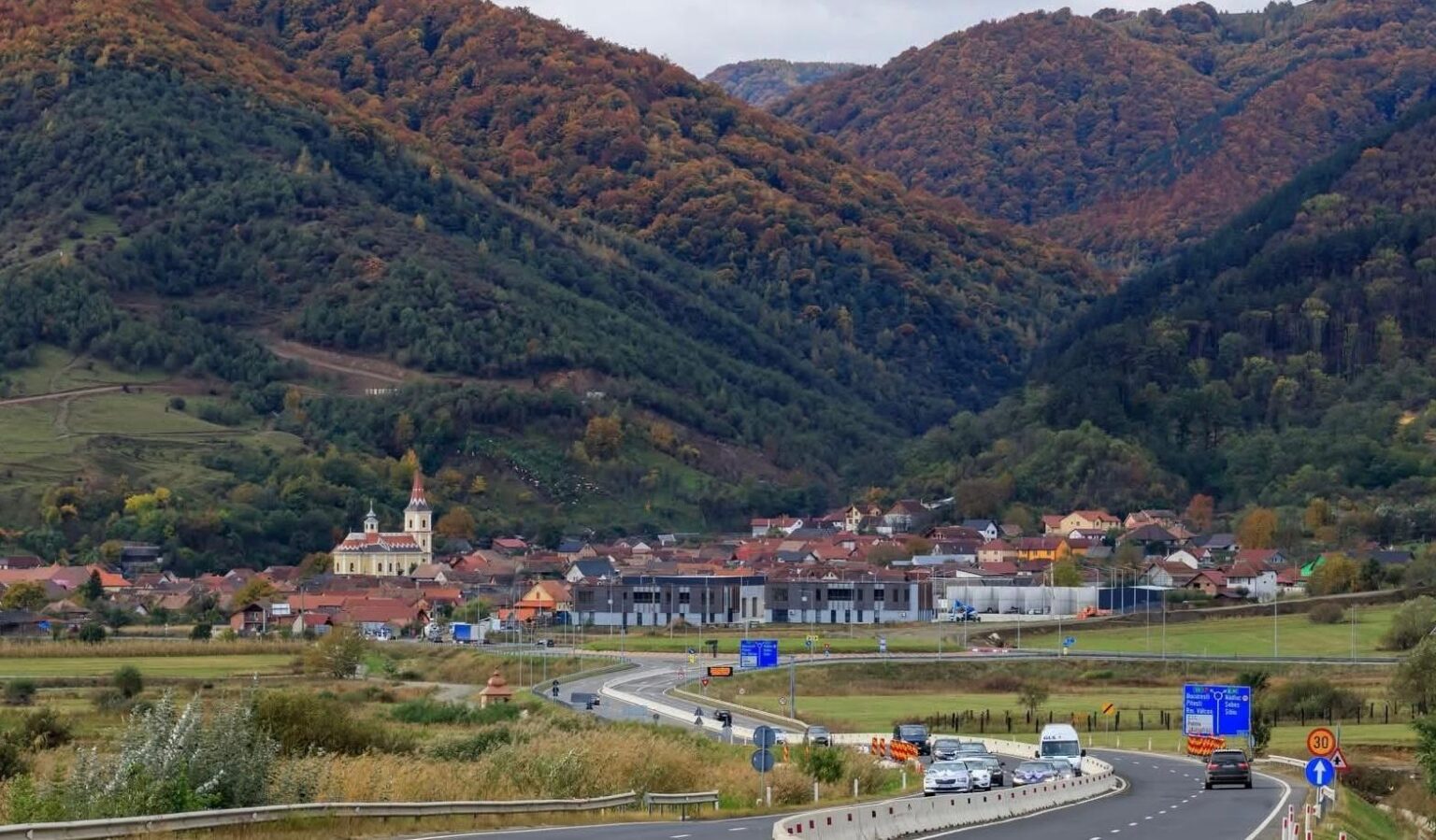 Porumbacu de Jos, Tălmaciu și Boița investesc aproape 5 milioane de lei în servicii online pentru localnici
