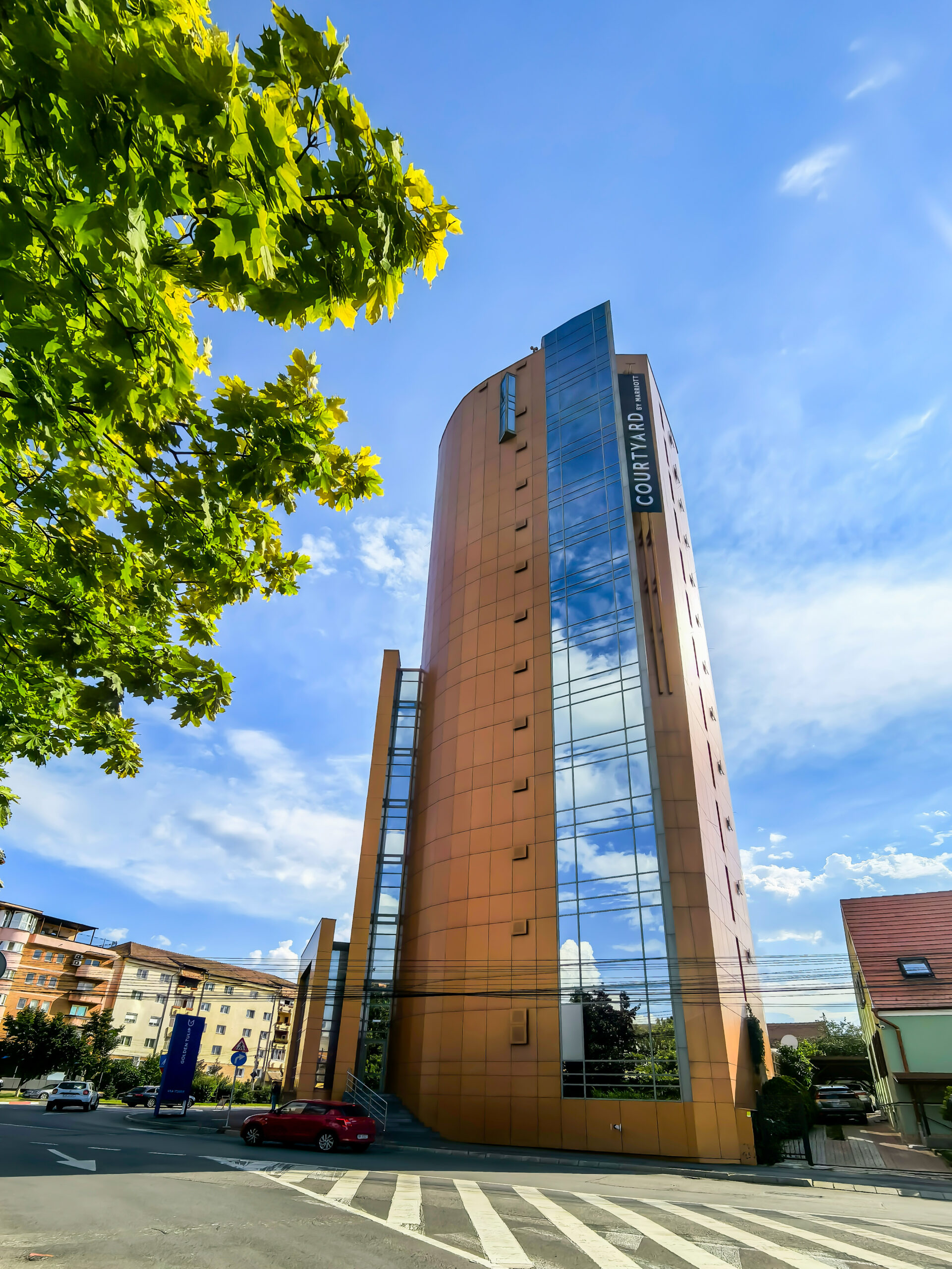 Fostul hotel Golden Tulip Ana Tower devine Courtyard by Marriott Downtown Sibiu