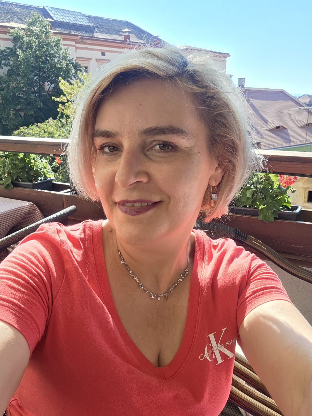 Recomandarea săptămânii | Istoricul Mariana S. Țăranu: „Război în Europa. Ucraina, România și Republica Moldova în fața agresiunii ruse”