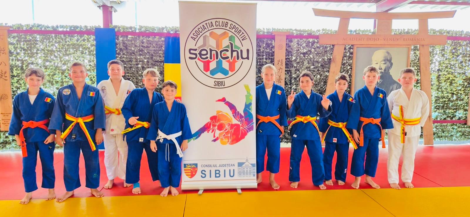 Sibienii de la ACS Senchu, la stagiul internațional ”Pantheon Judo Camp”, în stațiunea Venus
