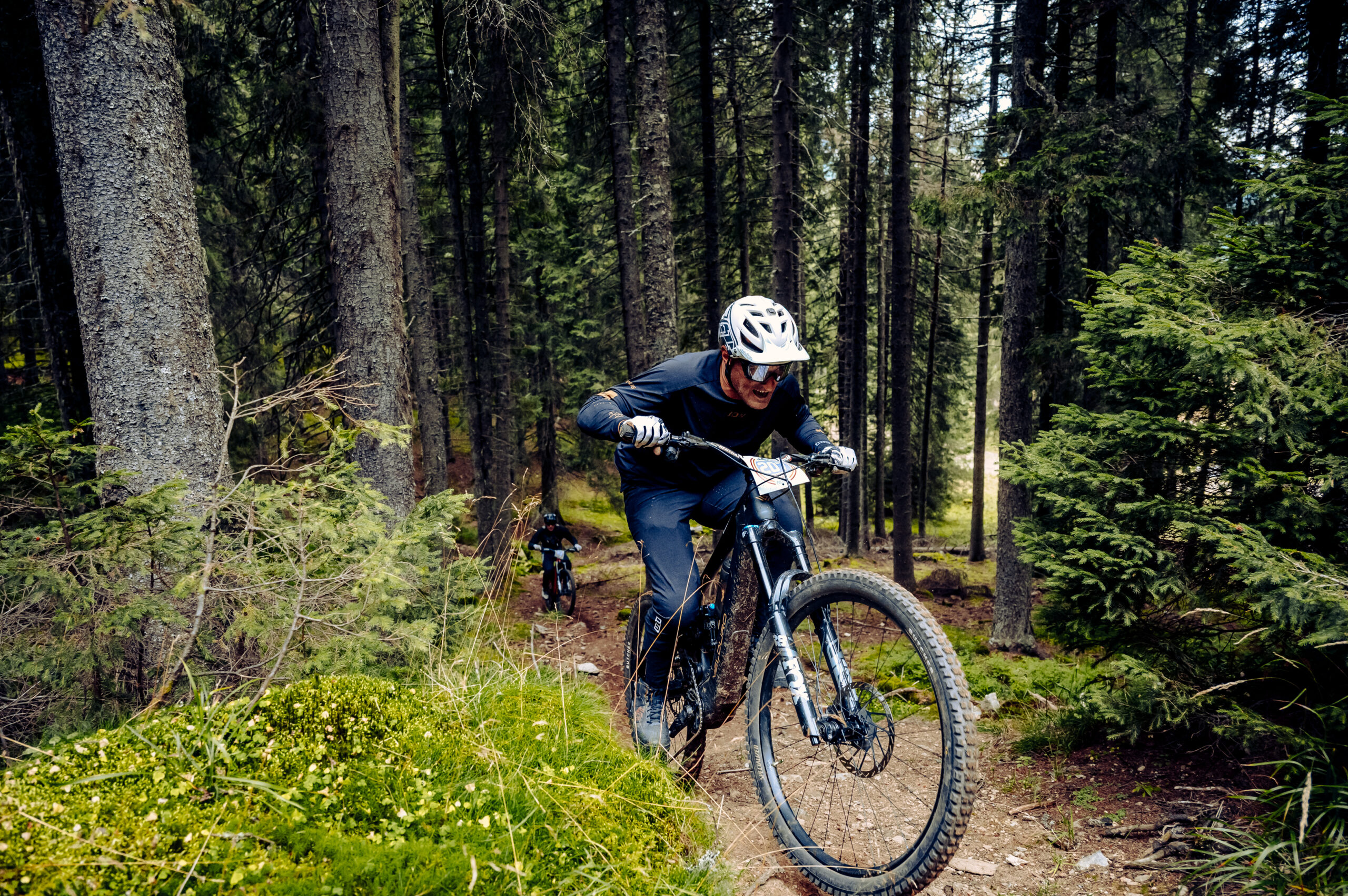 Campionatul Național de XCM și-a desemnat campionii, la Păltiniș: A căzut cortina şi peste sezonul al XV-lea al Triadei MTB