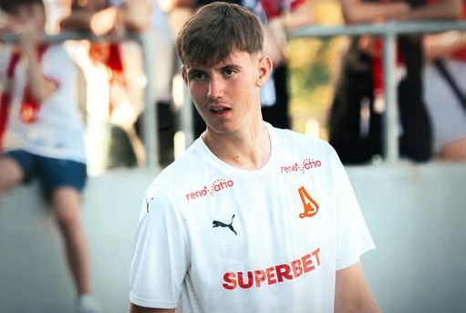 Şelimbărul împrumută un fundaş central de la liderul Superligii. Era cel mai înalt jucător din campionatul României