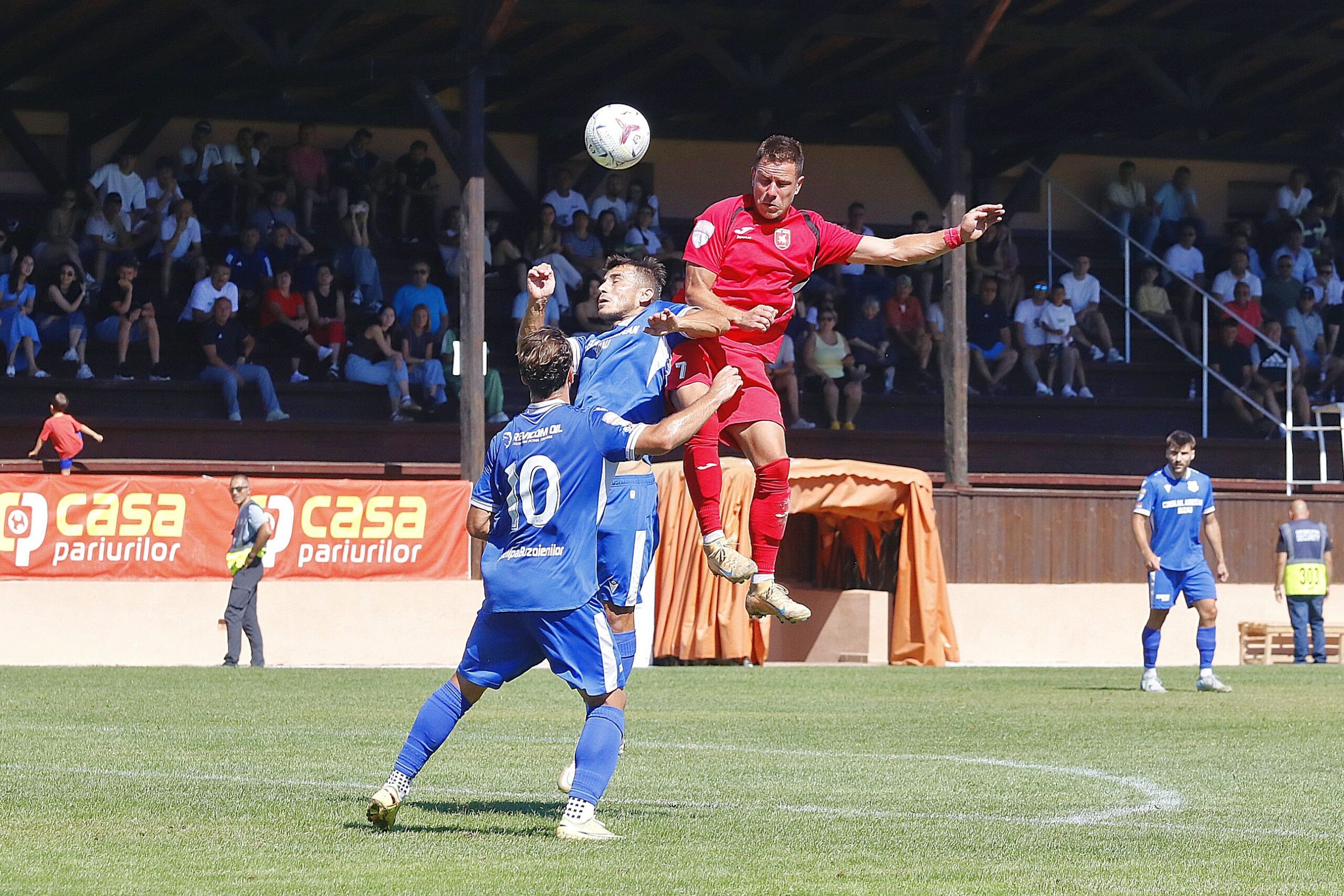 Metal(ul) dur.  Şelimbărul rămâne fără victorie acasă după 1-1 cu Buzăul. Rezerva Şerban salvează un punct