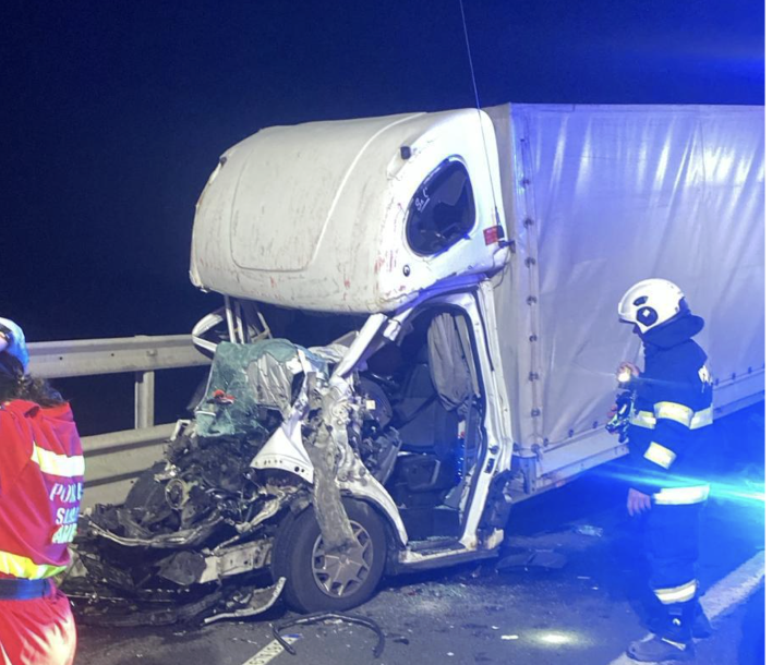 Accident mortal pe A1, pe sensul Sibiu – Sebeș. Un șofer de 34 de ani și-a pierdut viața