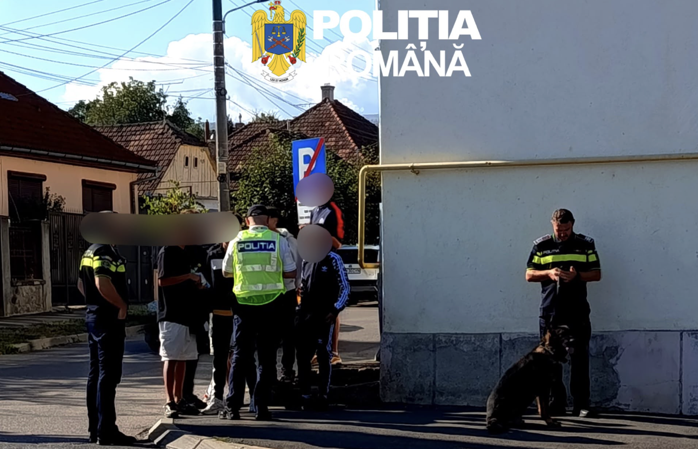 Controale în școli și în apropierea lor, în trei orașe din județul Sibiu. Polițiștii au aplicat amenzi de peste 6.000 de lei