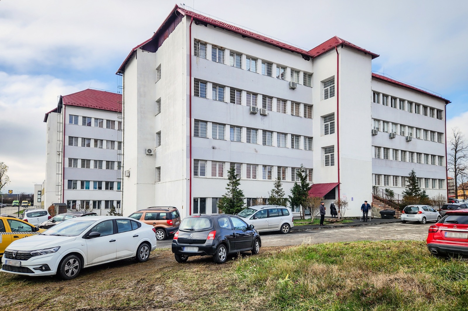Licitația de 46,49 milioane de lei pentru reabilitarea Pavilionului C17 de la „Psihiatrie”, prelungită până în 21 septembrie