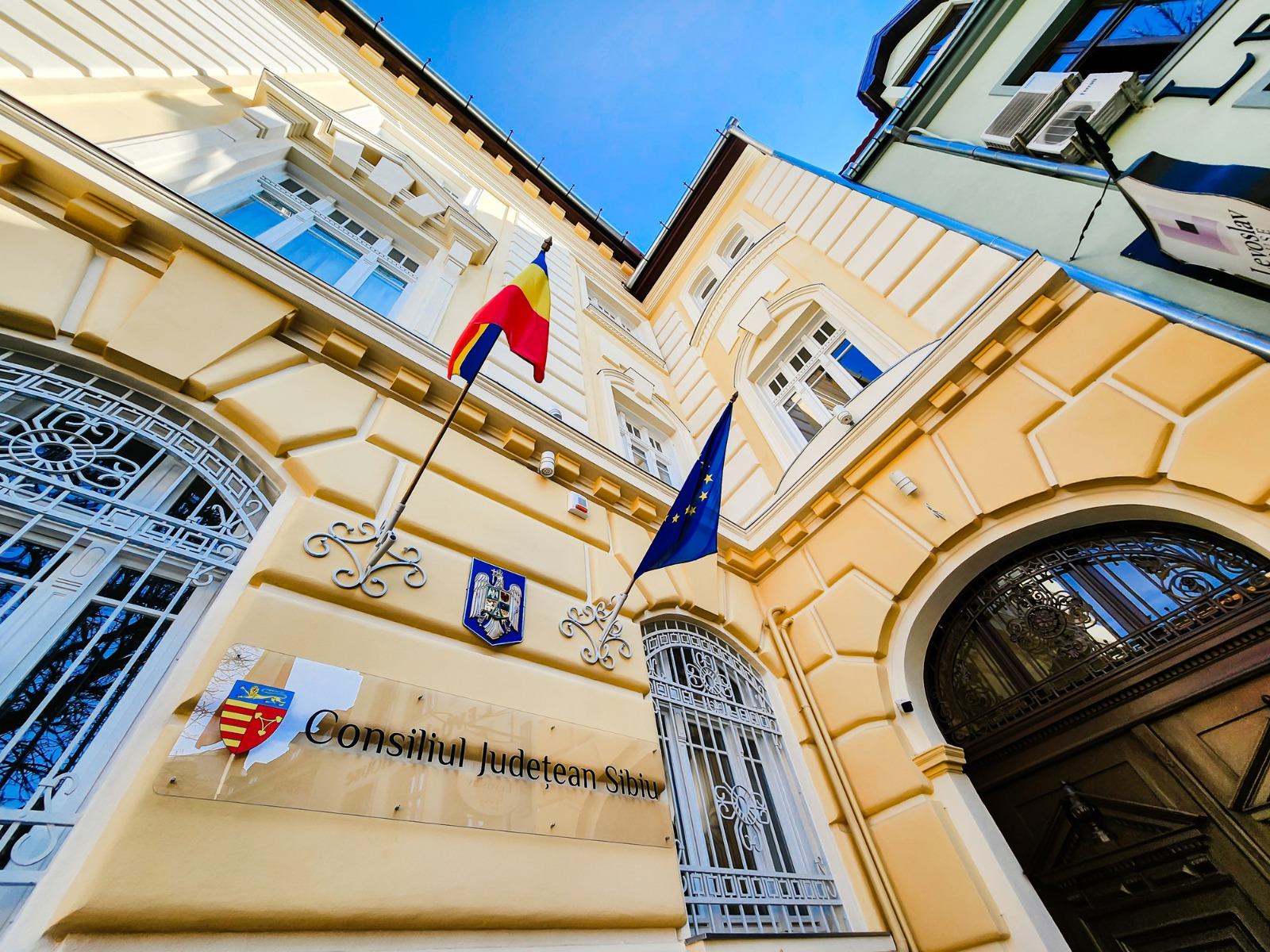 Mai mulţi bani la bugetul Consiliului Judeţean