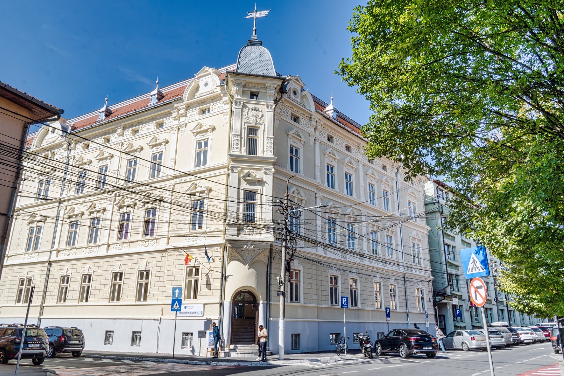 Noua față a Facultății de Științe din Sibiu. Sorin Radu: „O parte din taxele studenților se regăsesc aici”