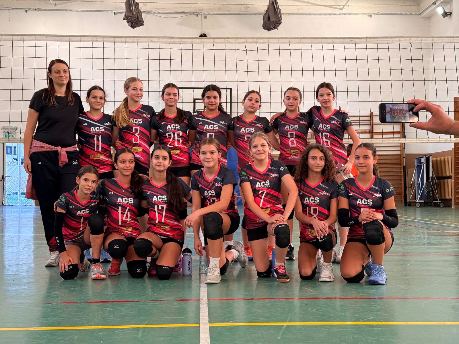 Debut în Campionatul Naţional U13 pentru trei echipe de la ACS Champions. Turnee la Sibiu şi Alba Iulia pentru “pantere”