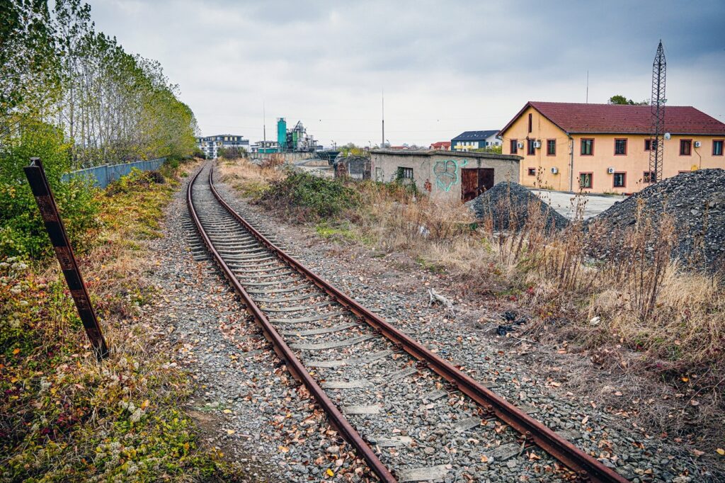 Ogorului – După ramificația din zona Gării Turnișor este prevăzută o altă stație, în apropierea Străzii Ogorului din Sibiu