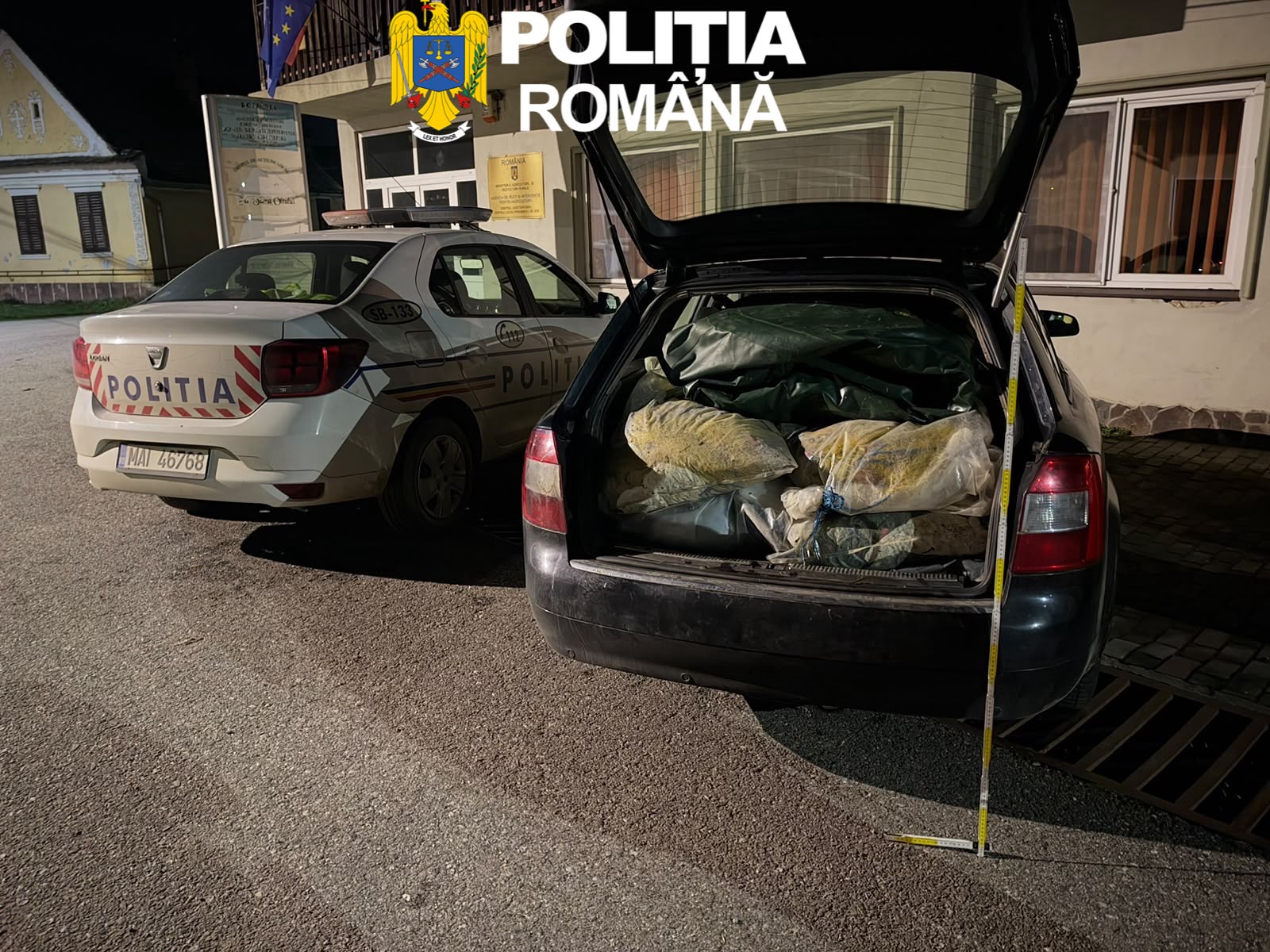 Plase de pescuit interzise, găsite într-o mașină oprită pe barajul Scoreiu–Colun