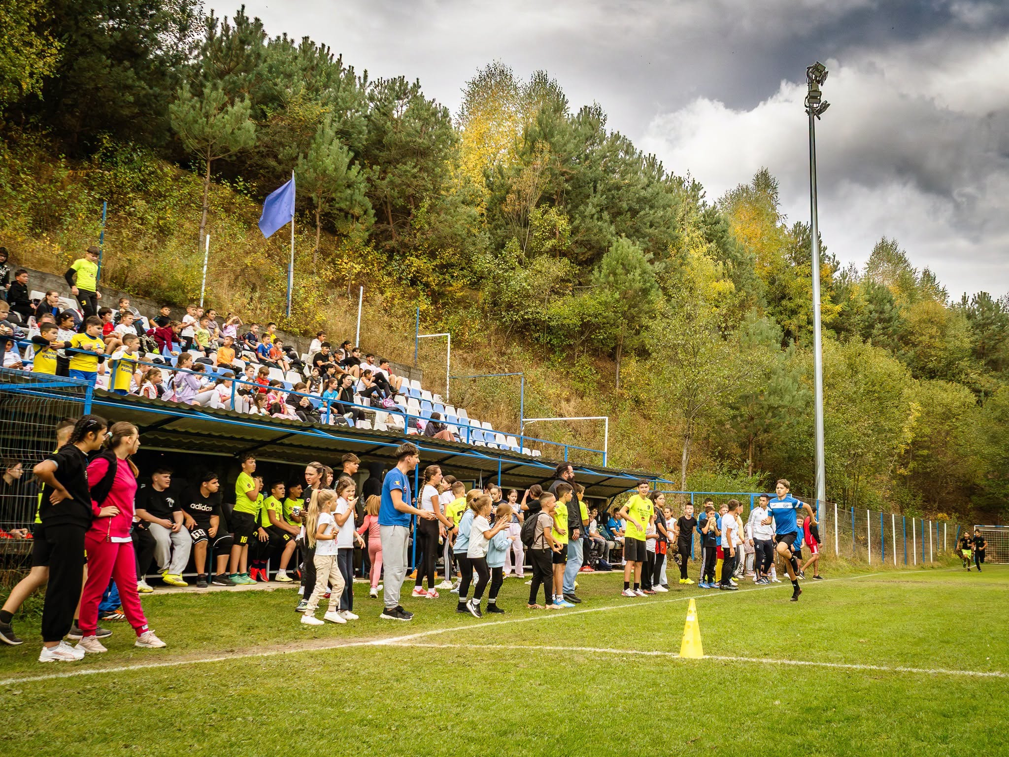 RĂȘINARI: Zilele Sportive au ajuns la ediția a XV-a. Copiii au concurat la cinci discipline