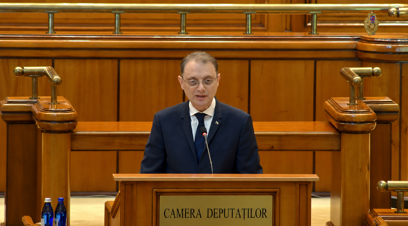 Guvernul Luca Niculescu, la votul de învestitură. Toți miniștrii au primit avize favorabile, AUR nu participă la vot