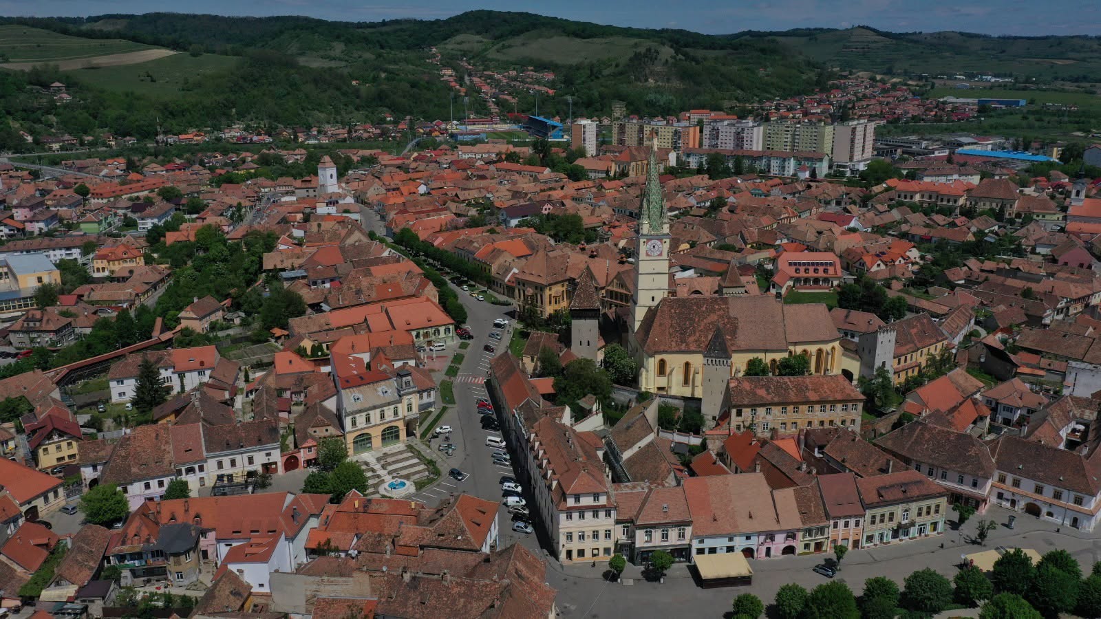 Mediaș, în finala pentru titlul de Capitala Tineretului din România 2028. Se luptă cu Brașov și Suceava